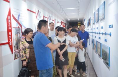 爱在利国国际老牌w66——公司组织“敬职爱家”之优秀职工家属进企业参观体验活动