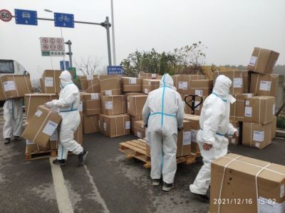 “虞”你同行 共克时艰——利国国际老牌w66医药下属浙江利国国际老牌w66药业向上虞捐赠12000套防疫物资！
