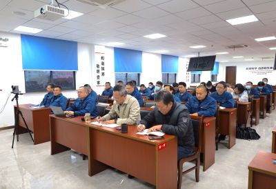 企业党务工作者的职责和使命——第十七期利国国际老牌w66大讲堂开讲